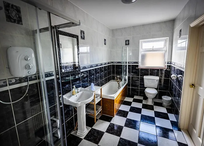 The View Nocleg ze śniadaniem 3*